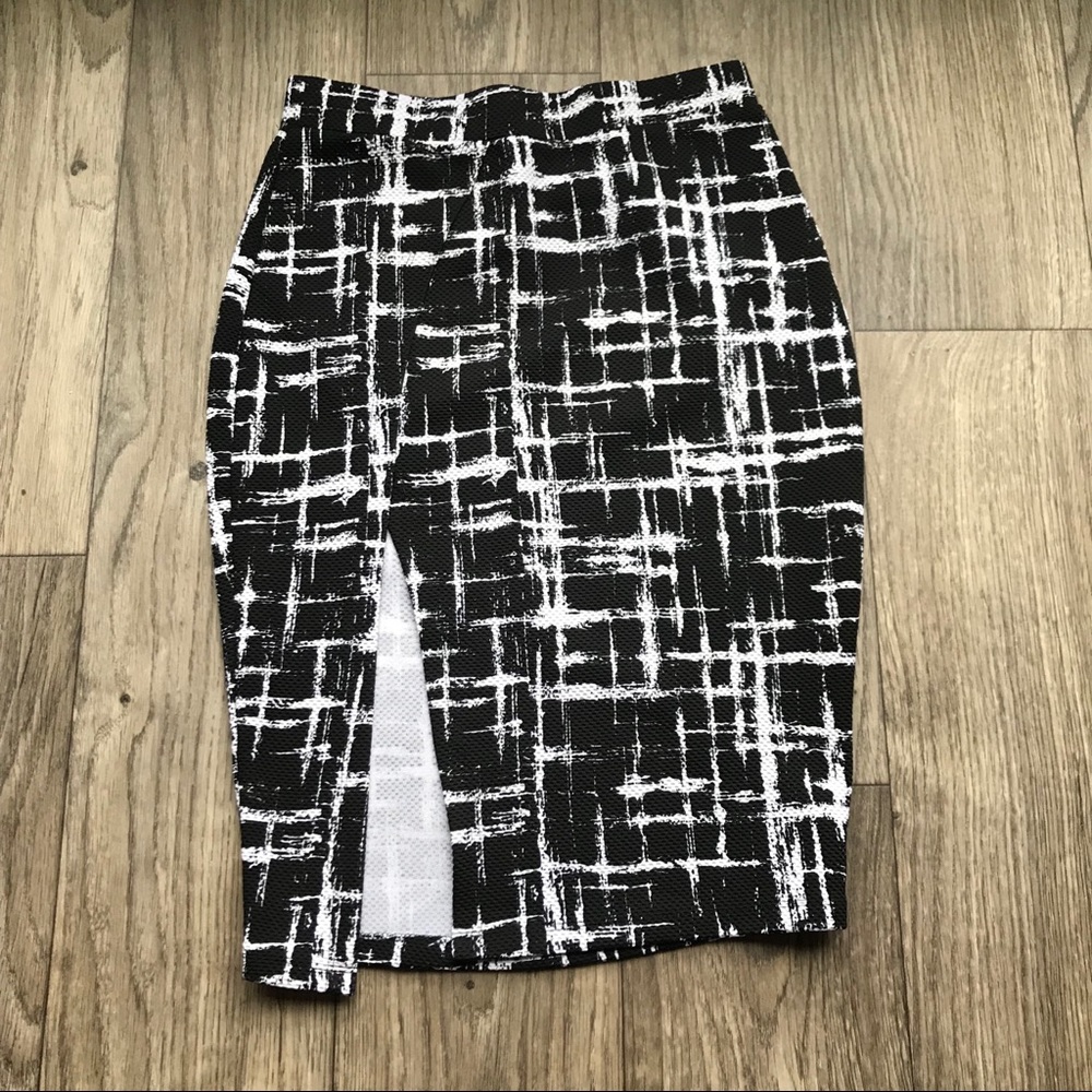 Bebe Black and White Slit Skirt